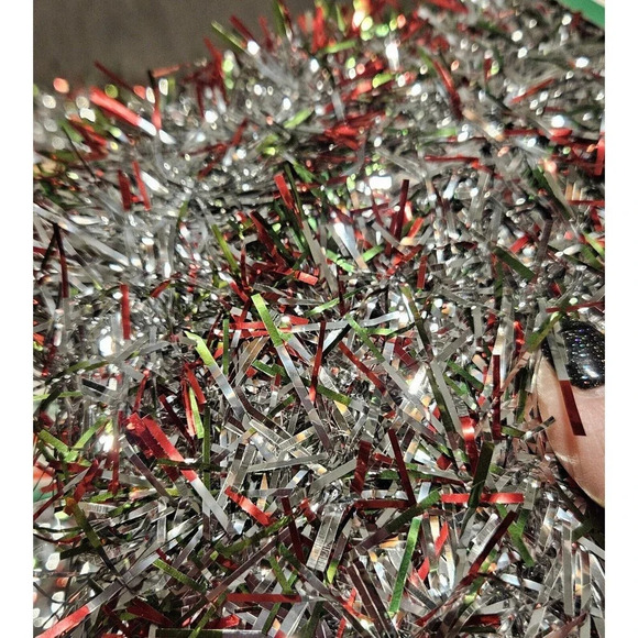 NOS Vtg Stardust Red Green Tinsel Christmas Garland 15 Ft Lot 2 Flame Resistant - Picture 2 of 5